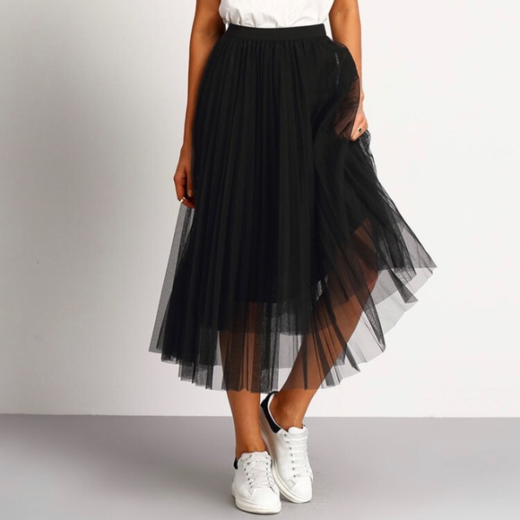 SHEIN Dresses & Skirts - 🎉3x$15🎉 SHEIN Pleated Elastic Waist Tulle Skirt